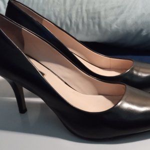 I.N.C. INTERNATIONAL CONCEPTS Zitah Pointed Toe Pumps Womans Size 10M